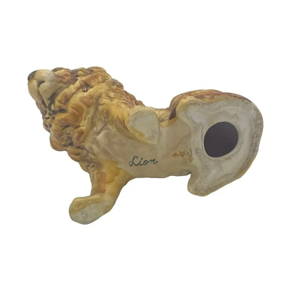 Vintage Mid-Century Lion Porcelain Figurine Realistic Matte Glaze Hand Painted ? - Picture 10 of 12